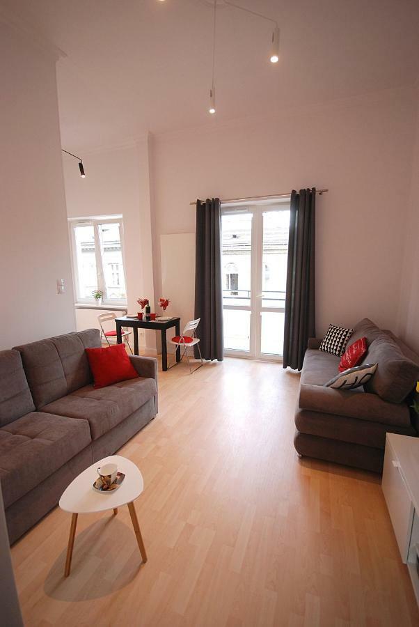 Nowy Apartament Wilcza Warszawa Eksteriør billede
