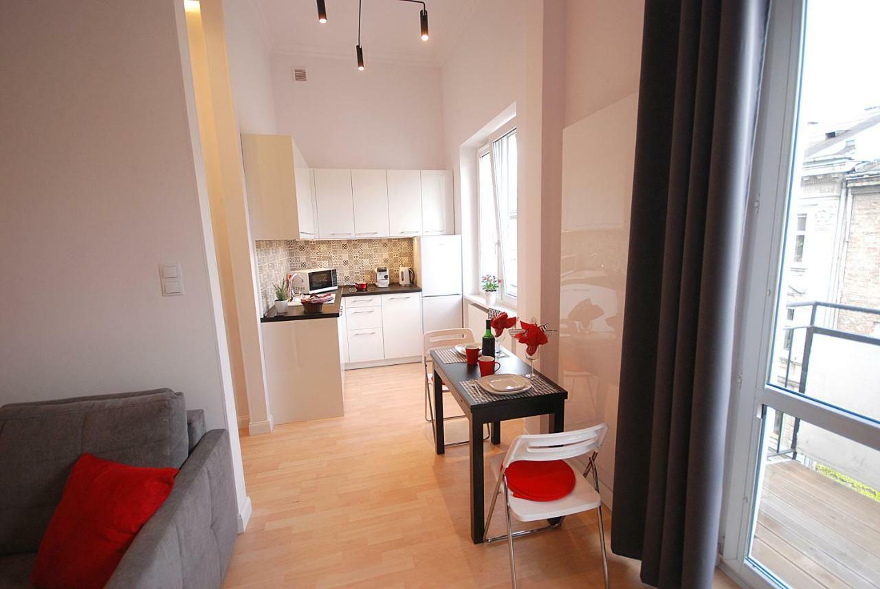 Nowy Apartament Wilcza Warszawa Eksteriør billede