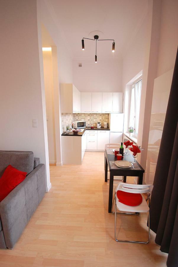 Nowy Apartament Wilcza Warszawa Eksteriør billede